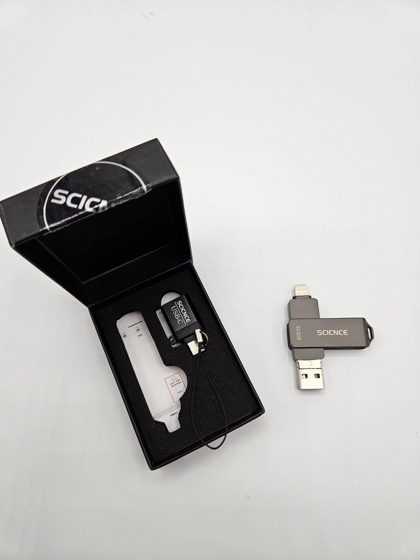 512 GB Scicnce Flash Drive lightning/usb/usb-c