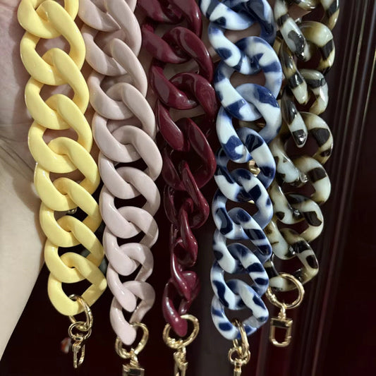 Bag Chain Link Strap Decoration - Style A, Photo 3 - PREORDER 9/5-9/8